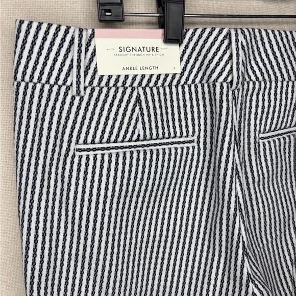 Ann Taylor factory women’s size 6/6P suit set NWT - Picture 9 of 9